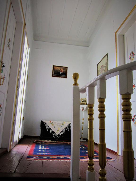 Ayvalik 1881 Pansiyon Exteriér fotografie